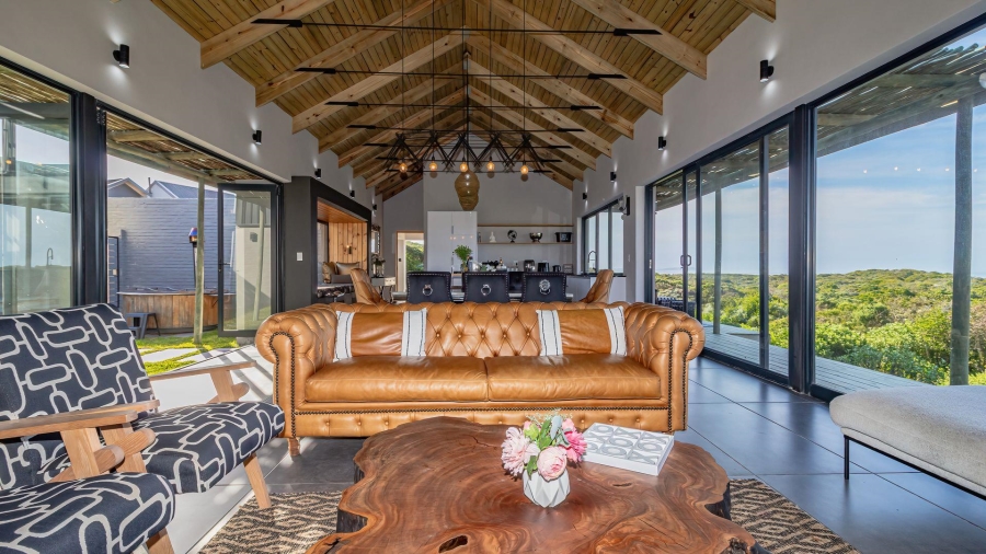 4 Bedroom Property for Sale in Romansbaai Estate Western Cape